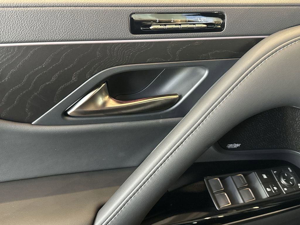 New 2026 Lexus LX 700h Overtrail image 18