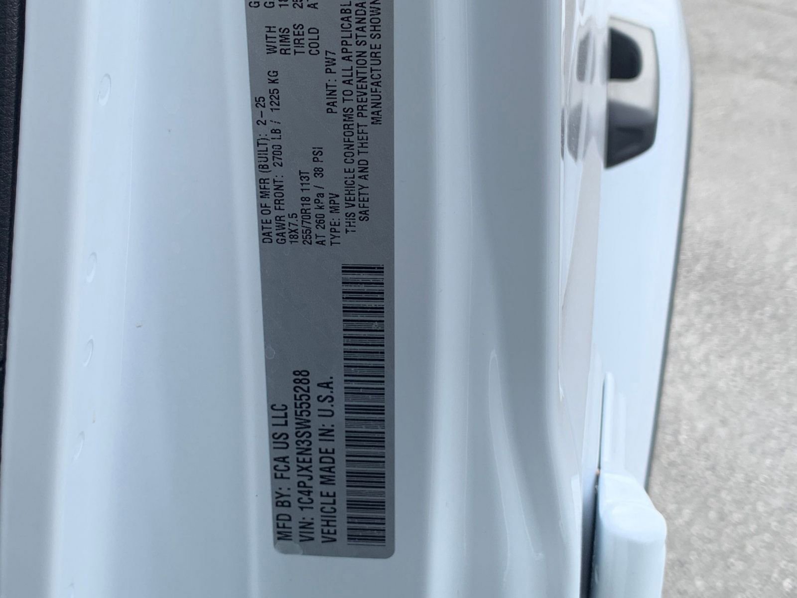 Used 2025 Jeep Wrangler Sahara image 28