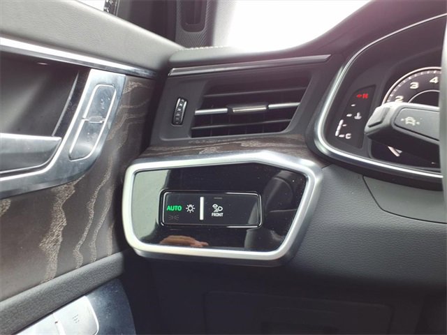 Used 2020 Audi A6 3.0T allroad Prestige w/ Prestige Package image 19