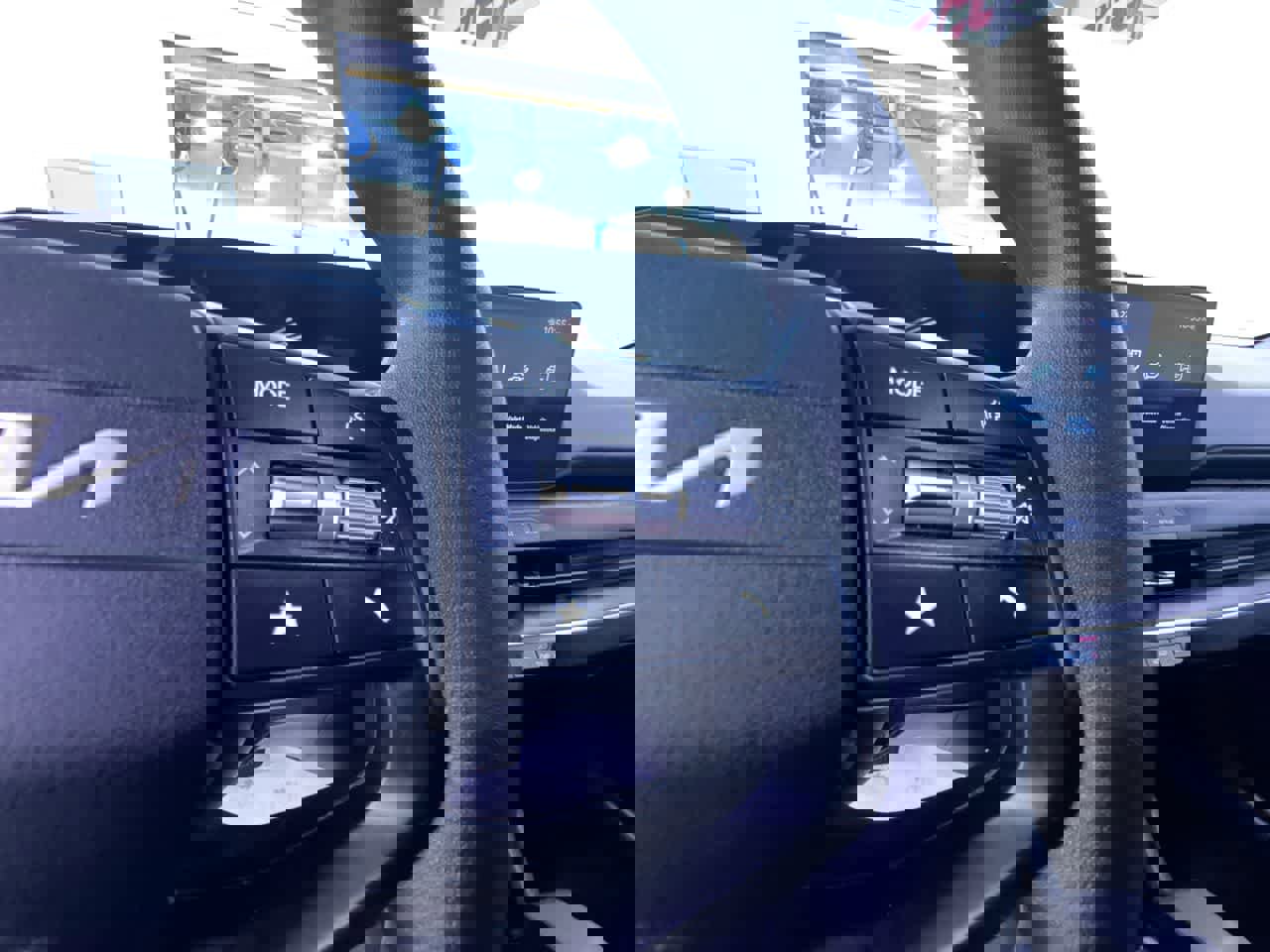 Used 2025 Kia K4 LXS image 21