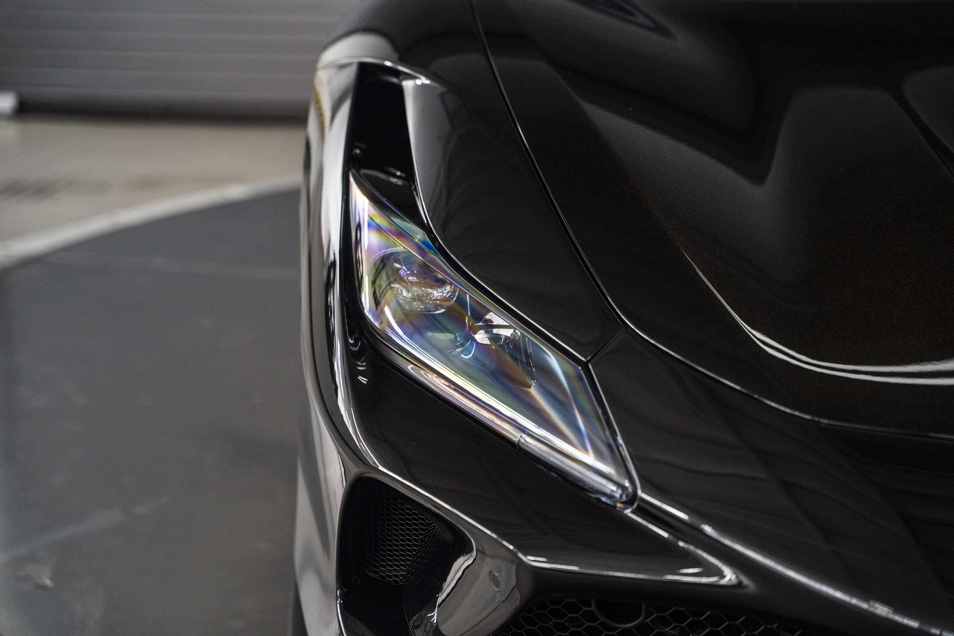 Used 2022 Ferrari F8 Tributo RWD image 16