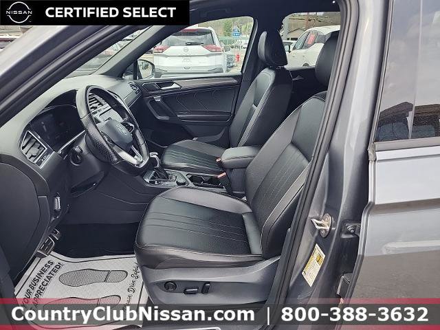 Used 2022 Volkswagen Tiguan SE R-Line AWD/4WD image 11