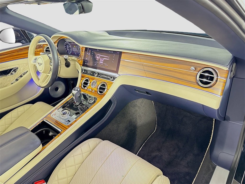 Used 2022 Bentley Continental GT image 30