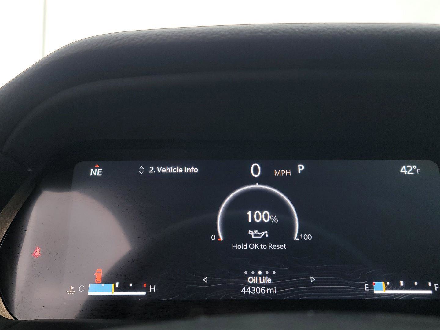 Used 2023 Jeep Grand Cherokee Laredo w/ Luxury Tech Group I image 25