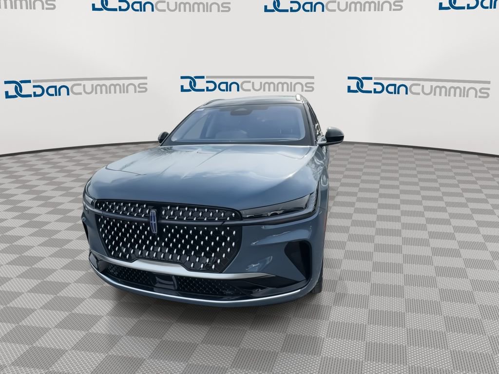 New 2026 Lincoln Nautilus Reserve image 3
