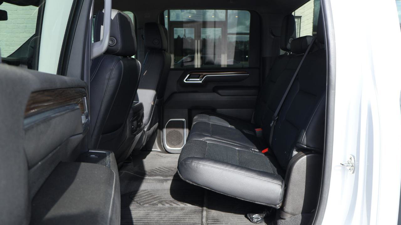 Used 2024 Chevrolet Silverado 2500 LT w/ Texas Edition image 10