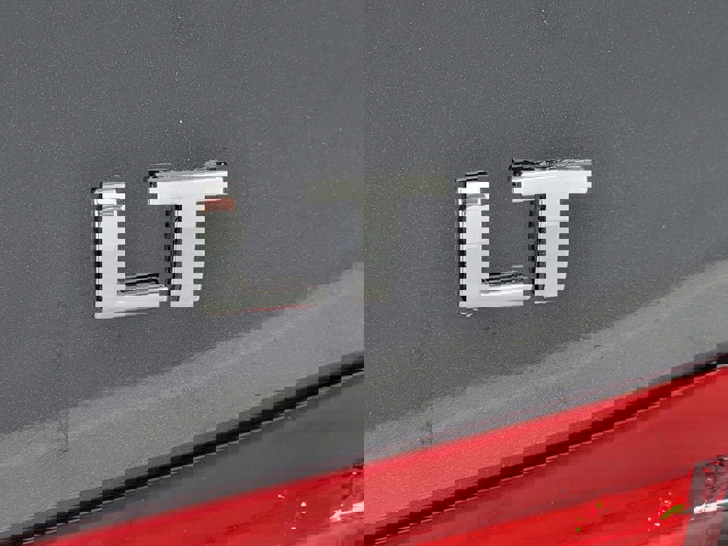 Used 2024 Chevrolet Malibu LT image 11