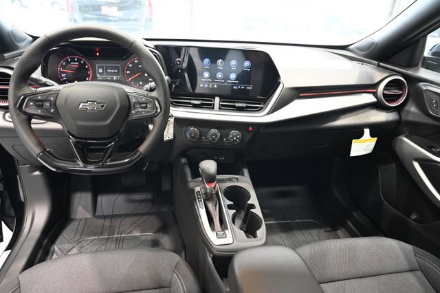 New 2026 Chevrolet Trax RS w/ Sunroof Package FWD image 12