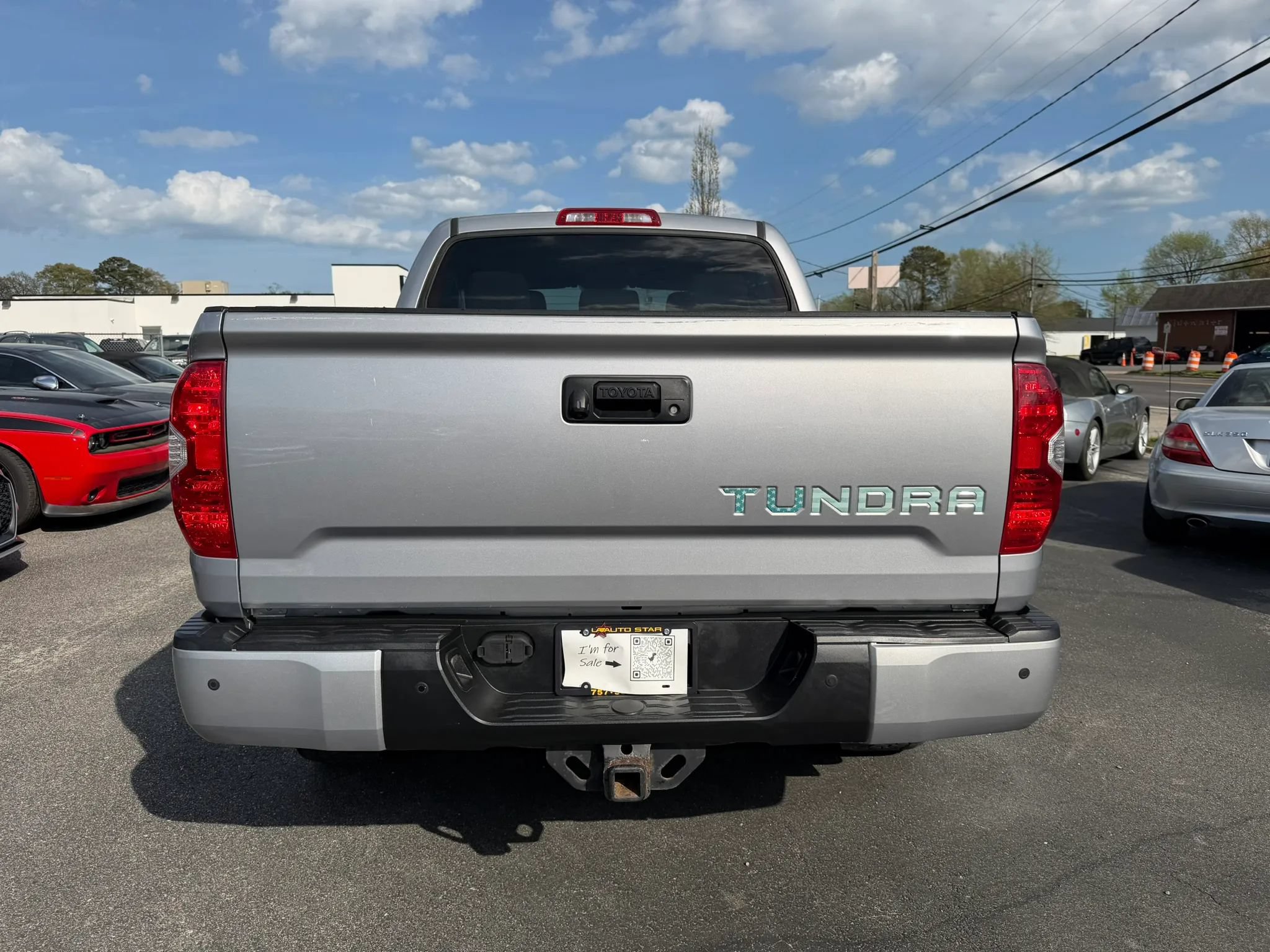 Used 2016 Toyota Tundra SR5 w/ TRD Off Road Package AWD/4WD image 4