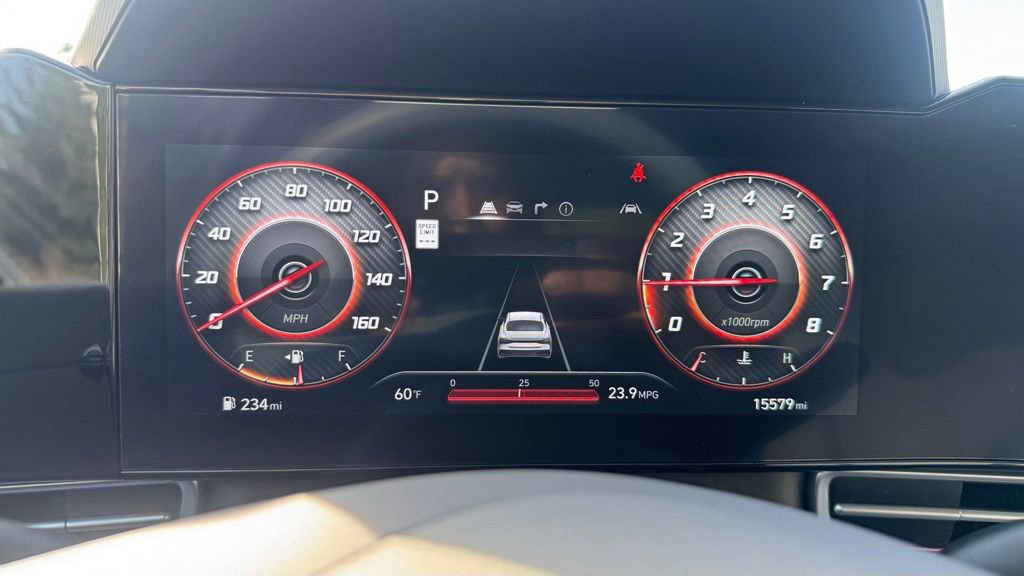 Used 2024 Hyundai Elantra SEL image 10