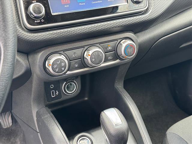 Used 2024 Nissan Kicks S FWD image 28