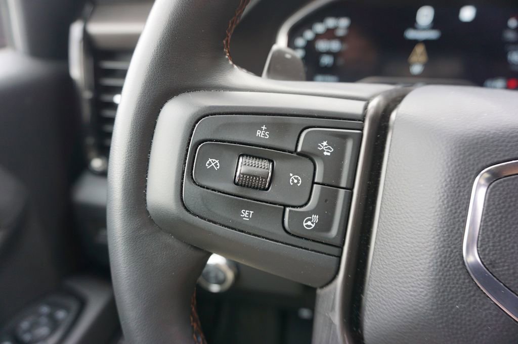 Used 2023 GMC Sierra 1500 AT4 w/ AT4 Premium Package image 8