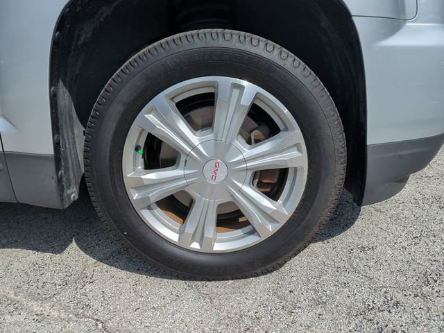 Used 2017 GMC Terrain SLT w/ Driver Alert Package I FWD image 11