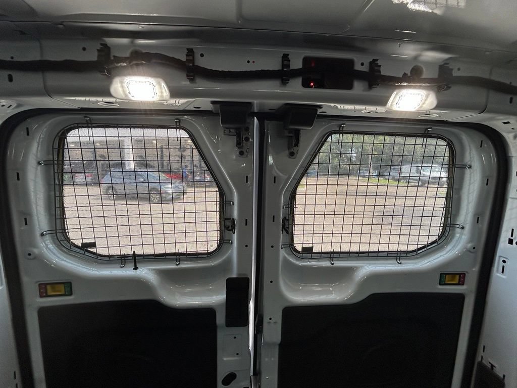 New 2026 Ford Transit 150 Low Roof w/ Load Area Protection Package RWD image 32