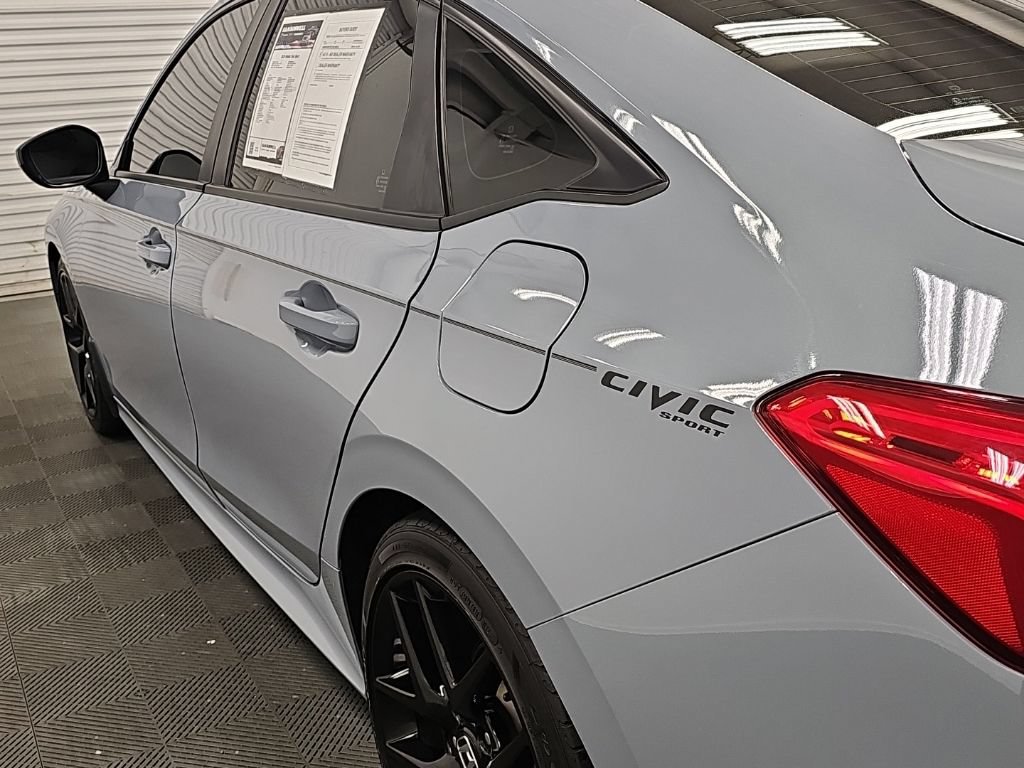 Used 2024 Honda Civic Sport image 7