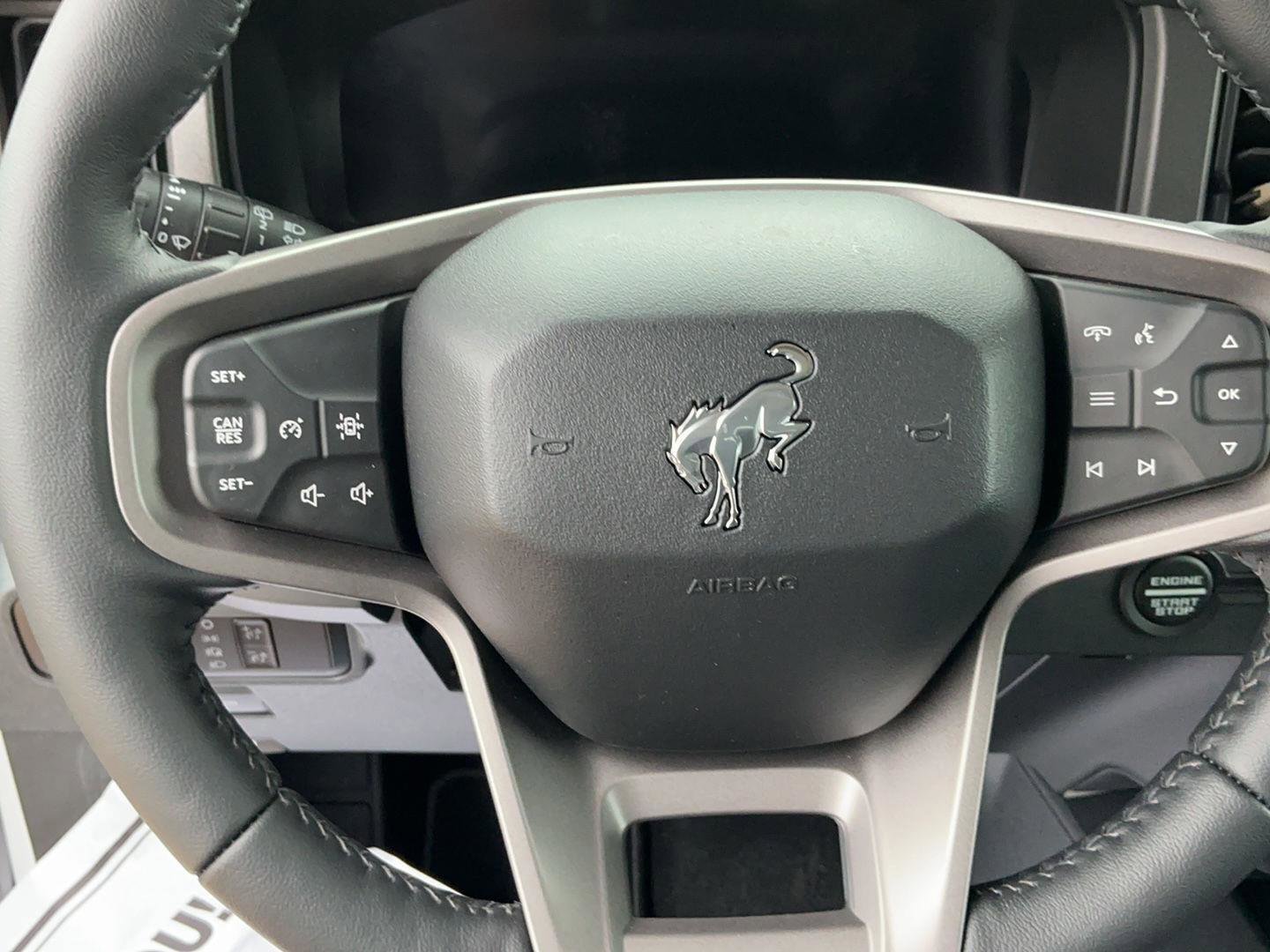 New 2026 Ford Bronco Badlands AWD/4WD image 18