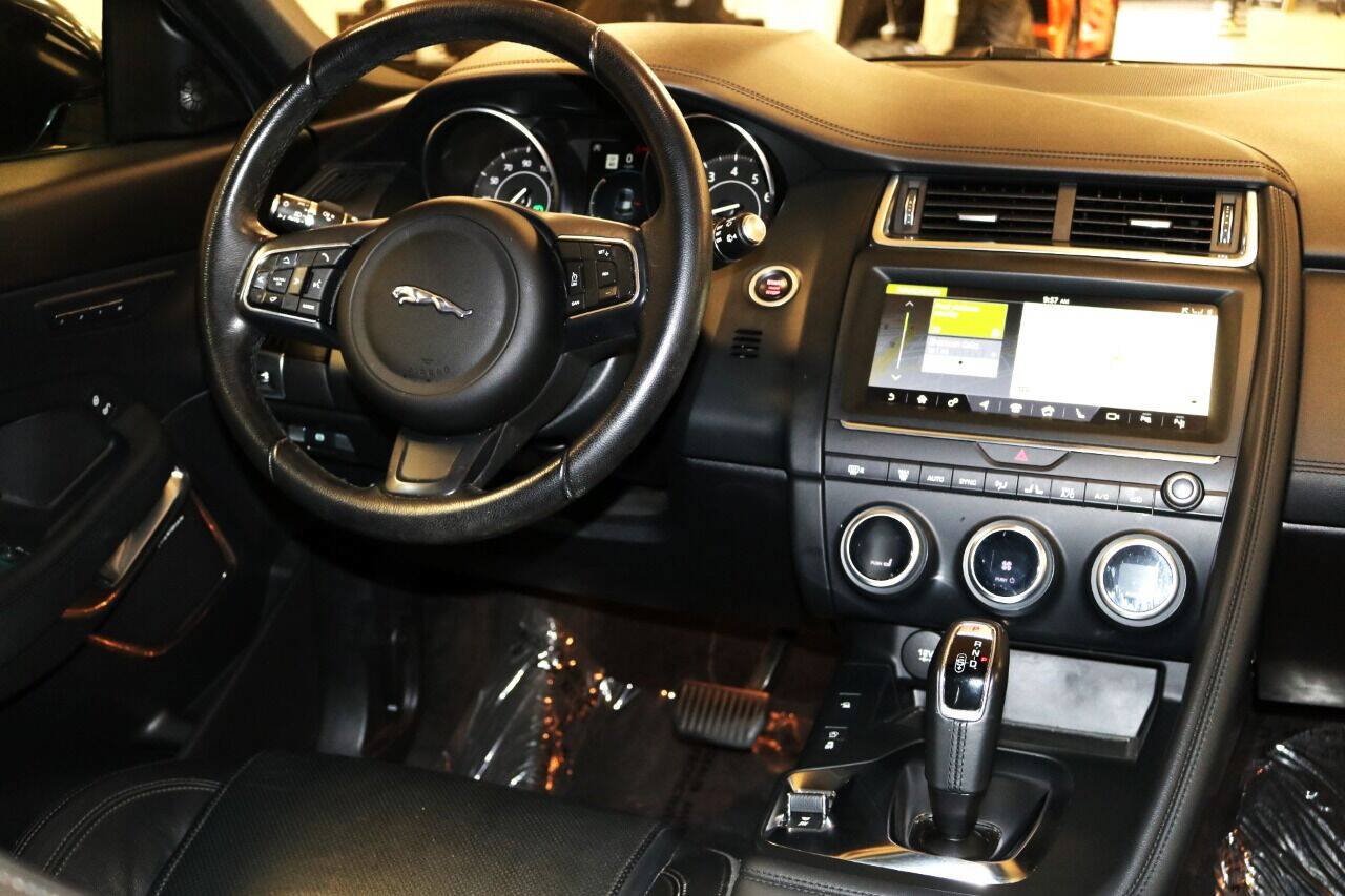 Used 2020 Jaguar E-PACE SE AWD/4WD image 22