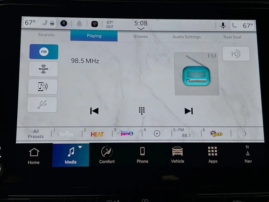 New 2026 Jeep Grand Wagoneer Limited w/ Rear Seat Video Group I AWD/4WD image 16