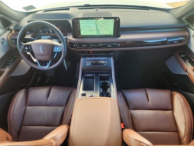 New 2026 Lincoln Aviator Reserve image 11
