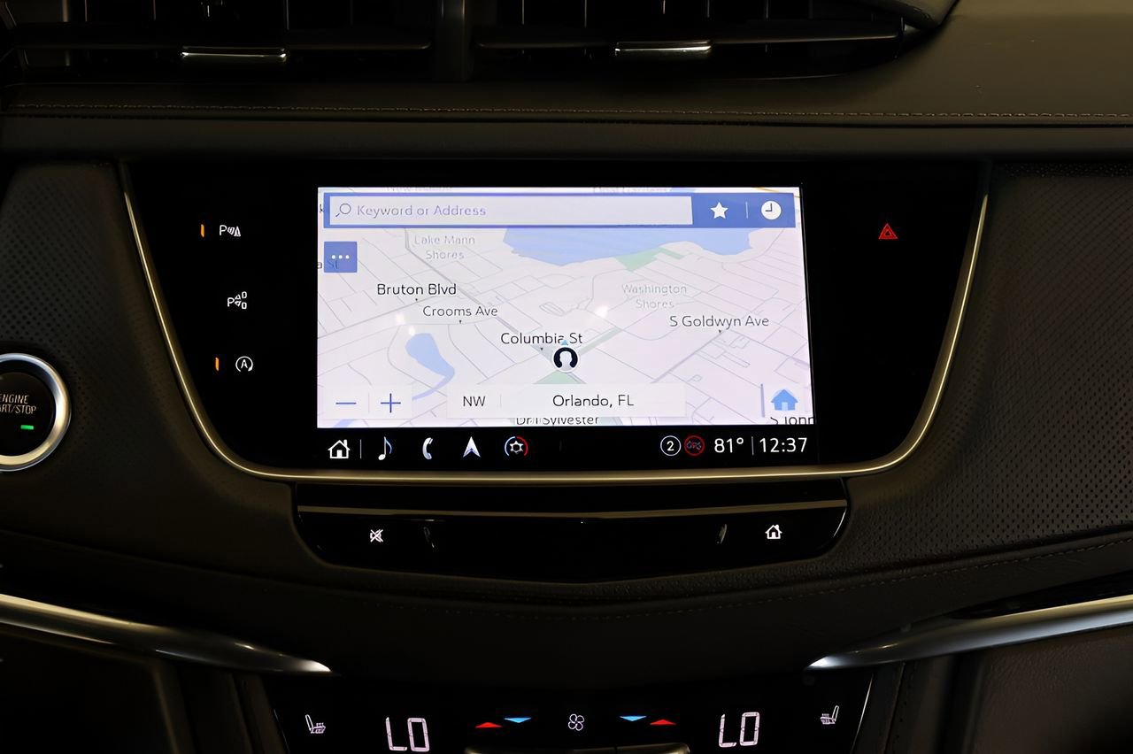 Certified 2023 Cadillac XT5 Premium Luxury w/ Technology Package FWD image 15