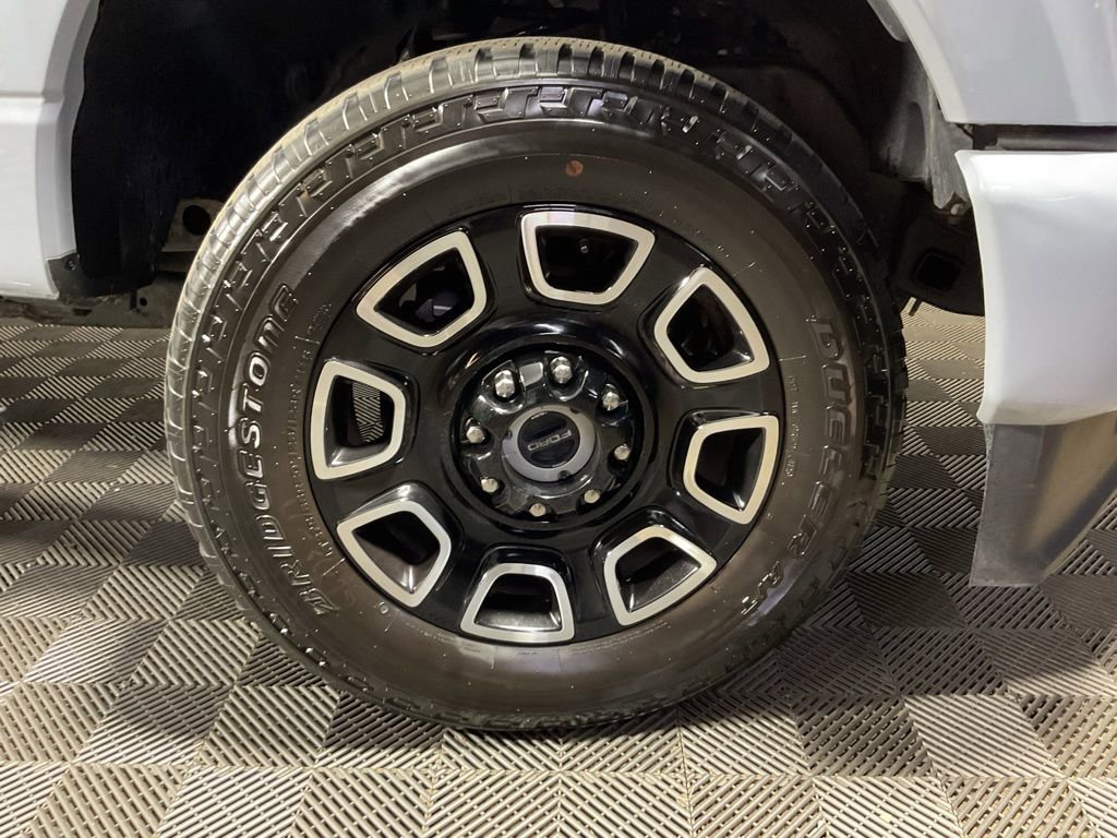Used 2026 Ford F350 Platinum image 40