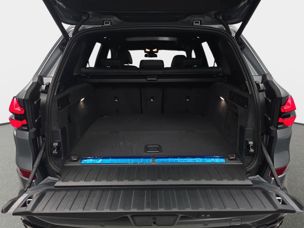New 2026 BMW X5 xDrive50e w/ M Sport Package image 12