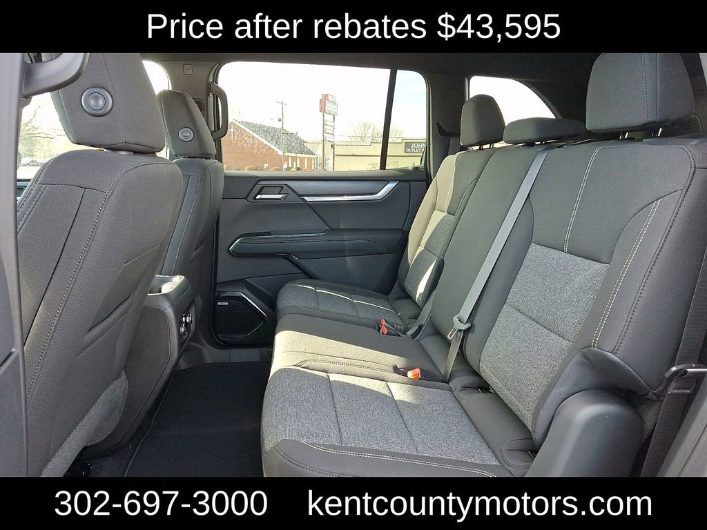 New 2026 GMC Acadia Elevation image 8