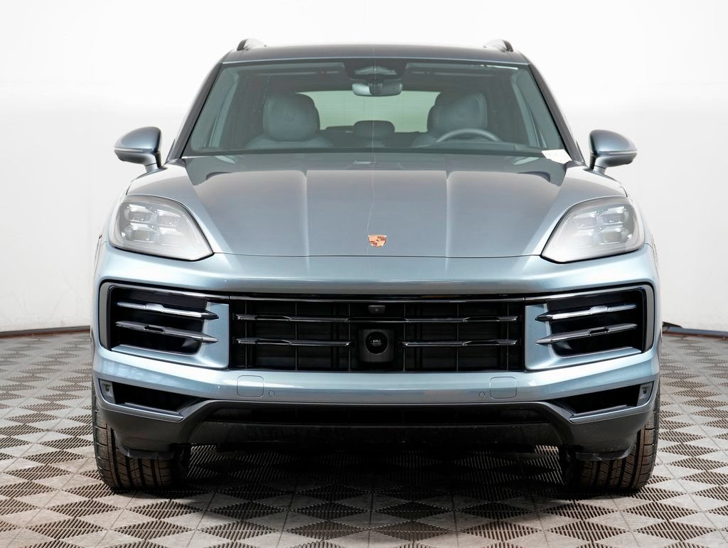 Certified 2026 Porsche Cayenne AWD/4WD image 10