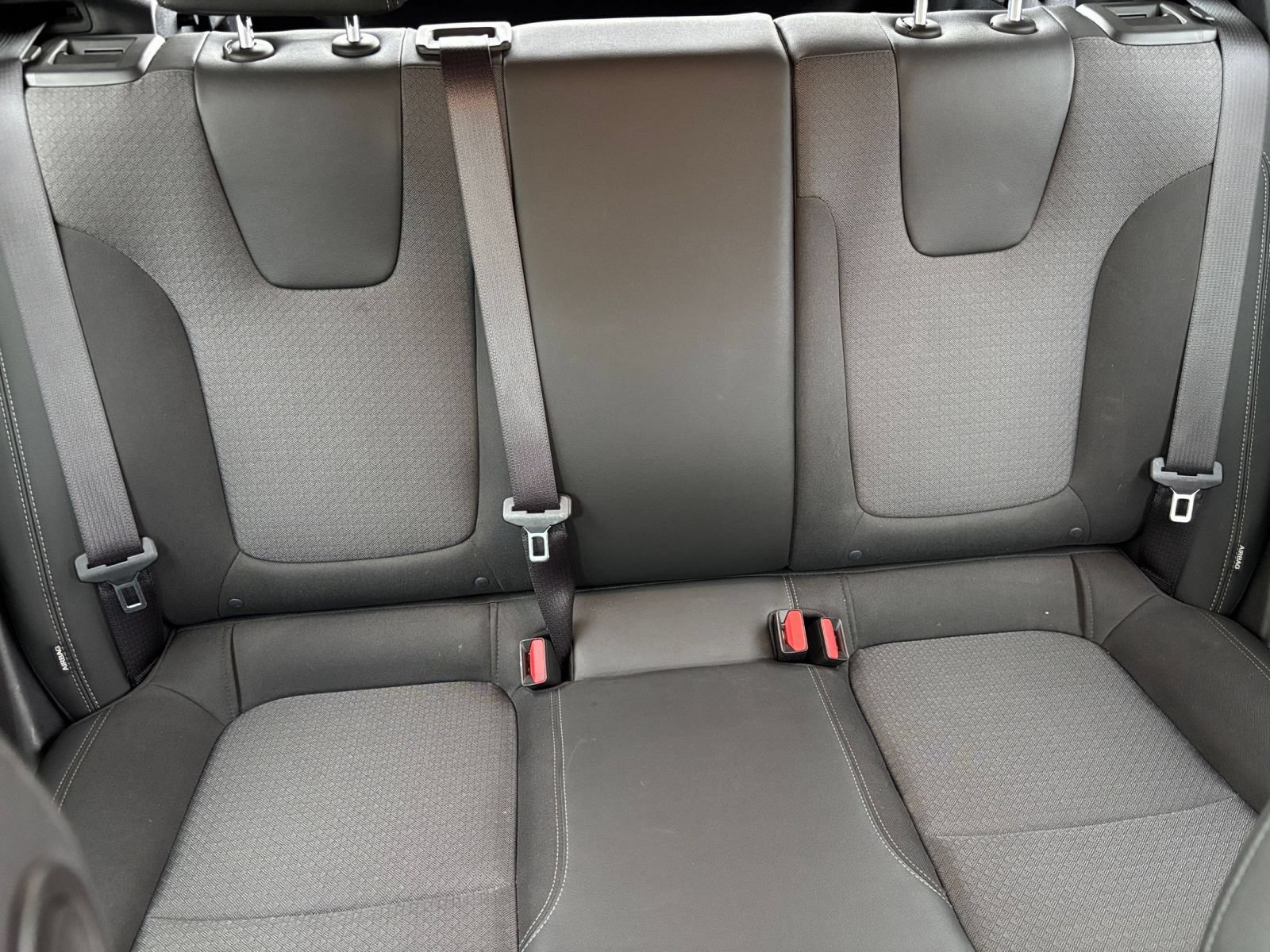 Used 2025 Buick Encore GX Preferred FWD image 37