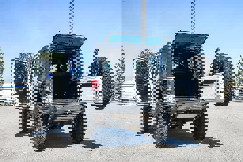 Used 2015 Jeep Wrangler Freedom Edition image 31