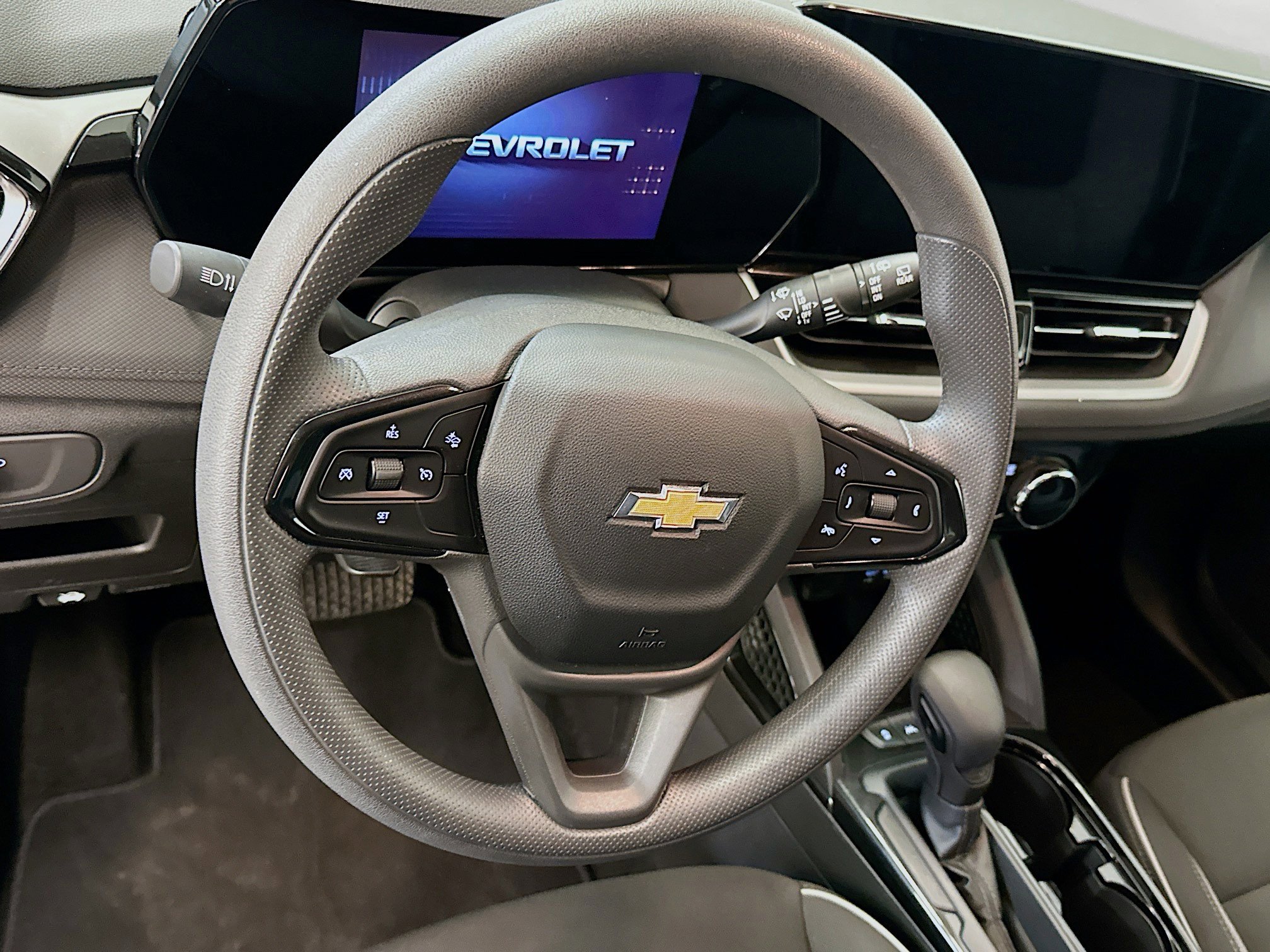 Used 2025 Chevrolet TrailBlazer LT AWD/4WD image 18