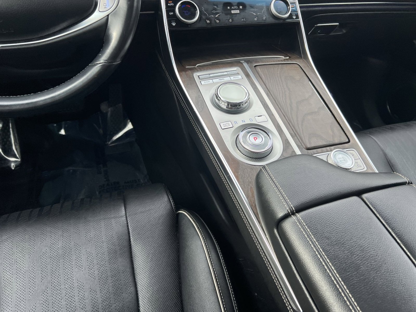 Used 2023 Genesis GV80 3.5T w/ Advanced Package image 23