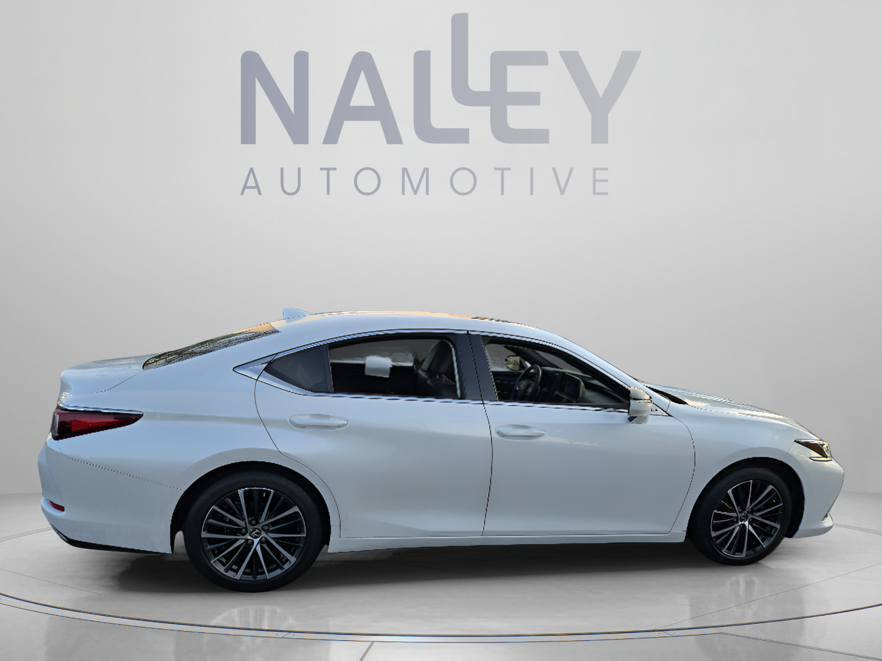 Certified 2024 Lexus ES 350 w/ Premium Package FWD image 5