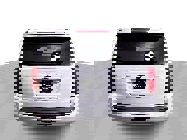 Used 2019 Chevrolet Suburban LT image 7