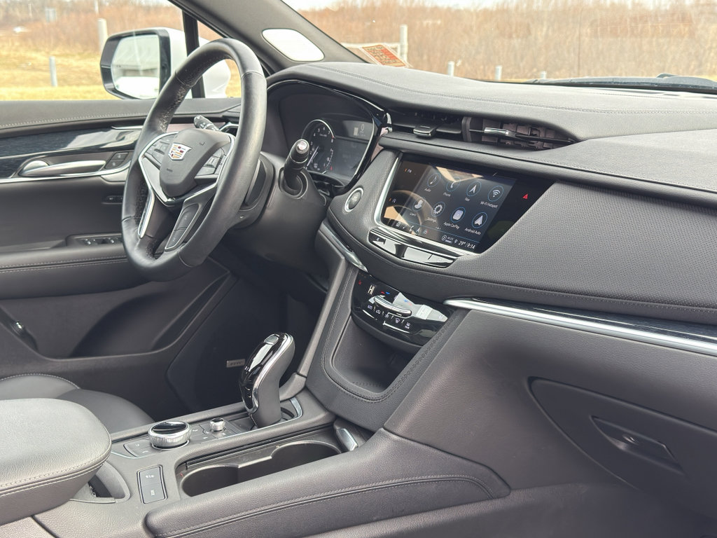 Used 2024 Cadillac XT5 Premium Luxury w/ LPO, Floor Liner Package image 30