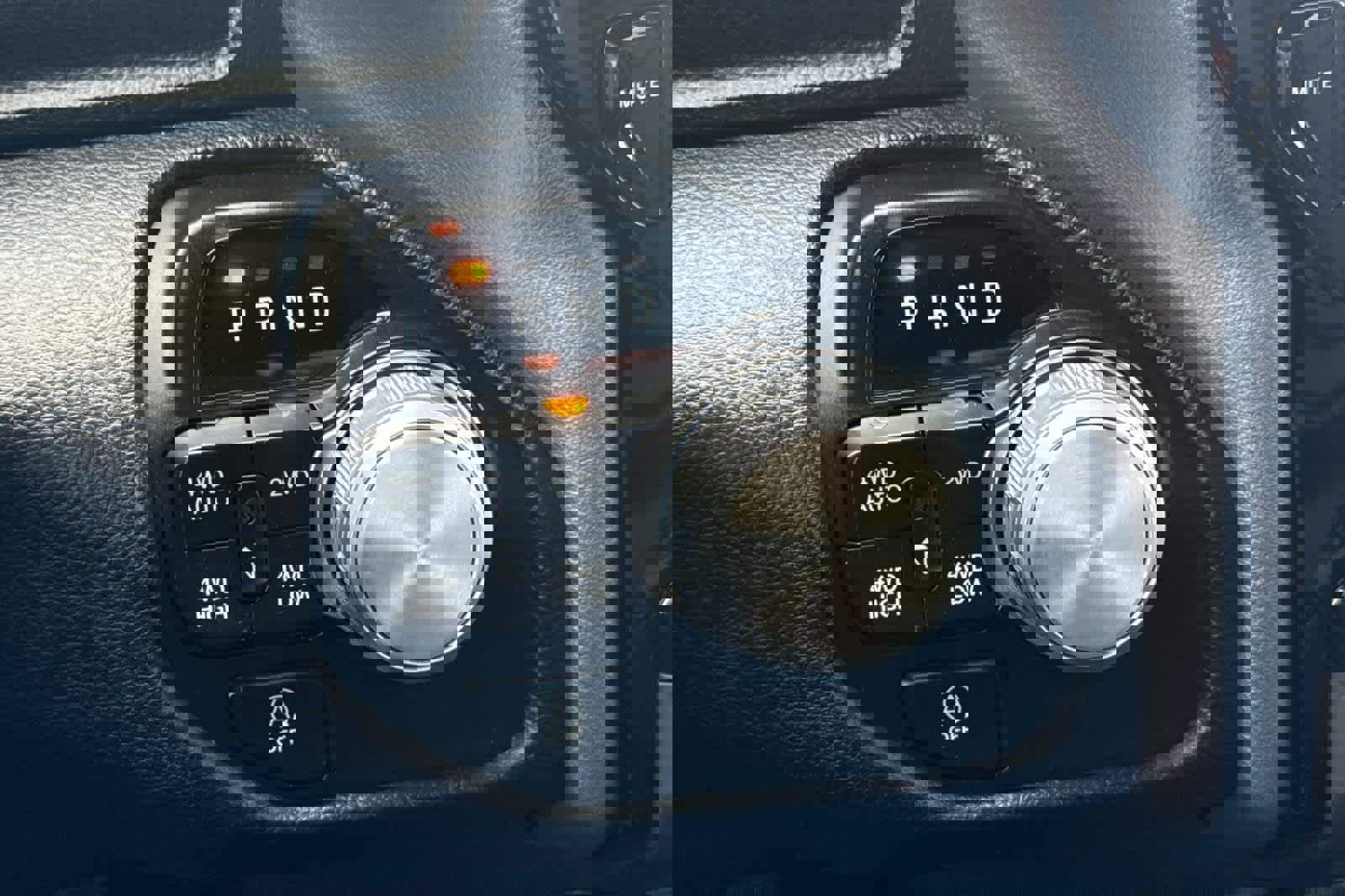 Used 2024 RAM 1500 Laramie image 23