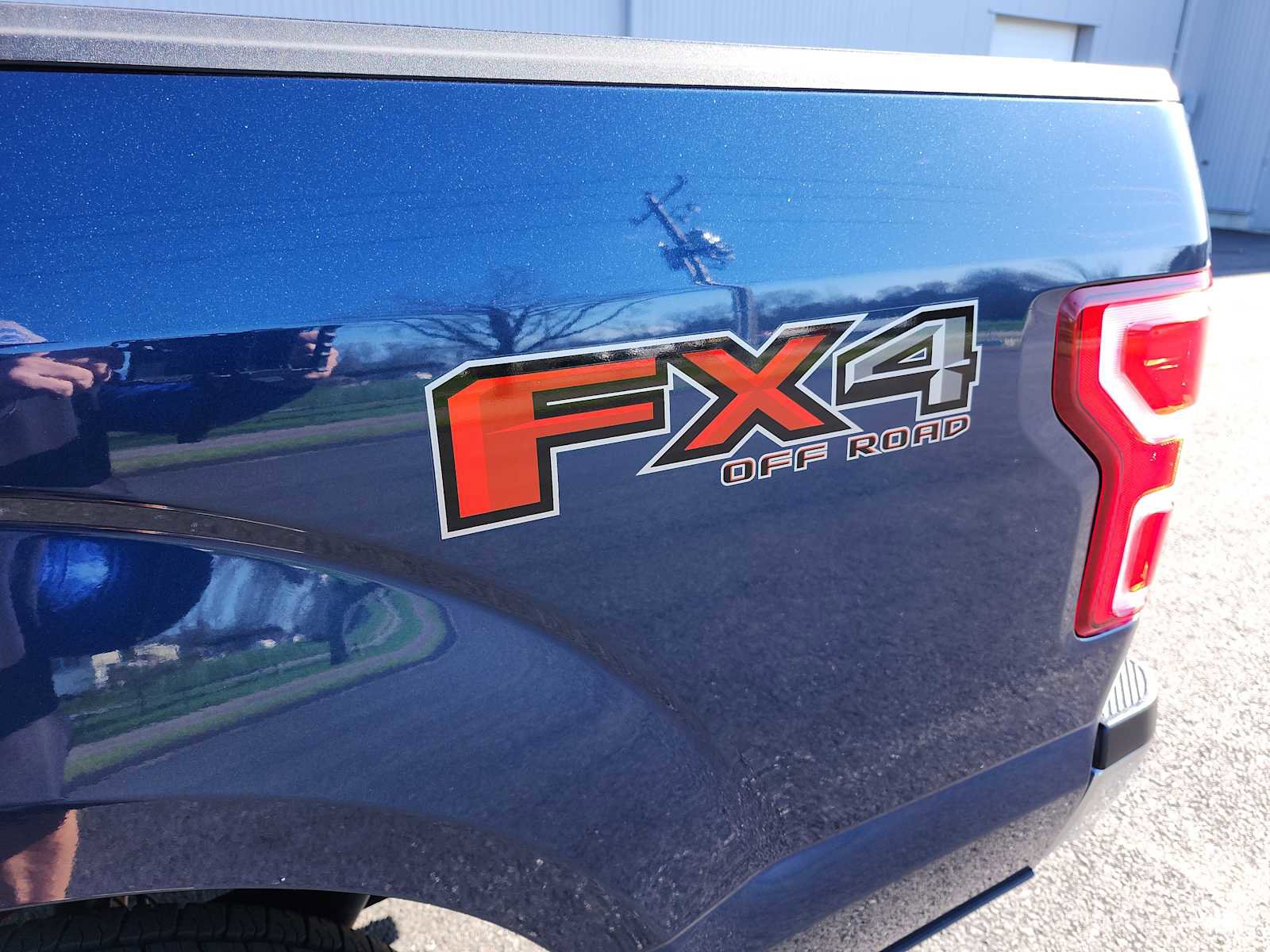 Used 2018 Ford F150 XLT w/ Equipment Group 301A Mid AWD/4WD image 16