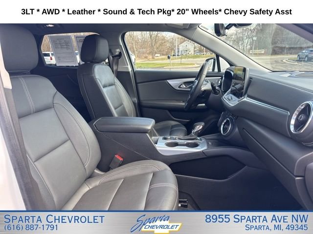 Used 2024 Chevrolet Blazer LT w/ Sound & Technology Package AWD/4WD image 31