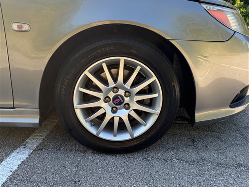 Used 2008 Saab 9-3 2.0T w/ Premium Package FWD image 27