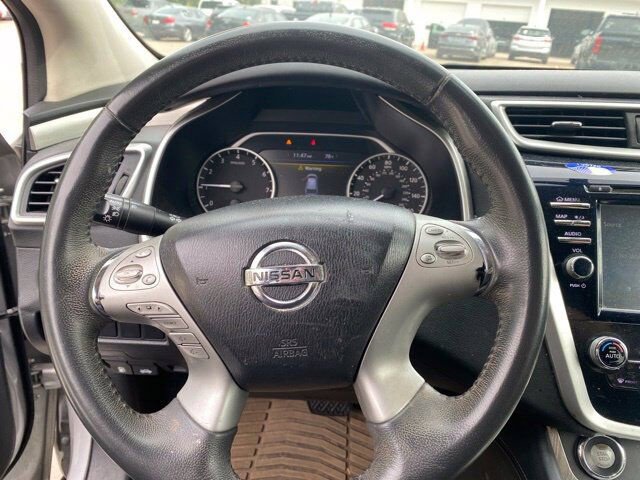 Used 2018 Nissan Murano SV AWD/4WD image 25
