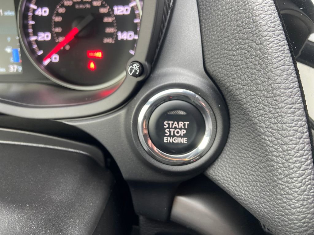 New 2025 Mitsubishi Eclipse Cross Black Edition image 32