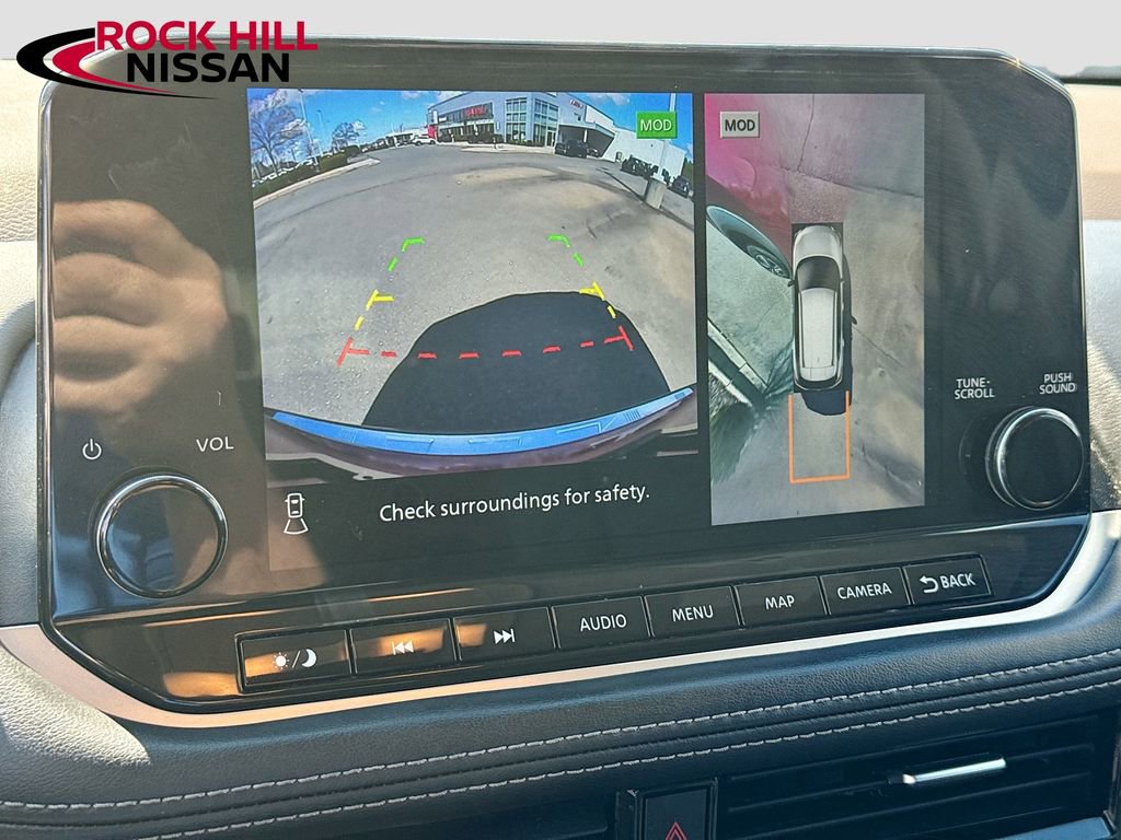 Used 2023 Nissan Rogue SL w/ SL Premium Package image 14