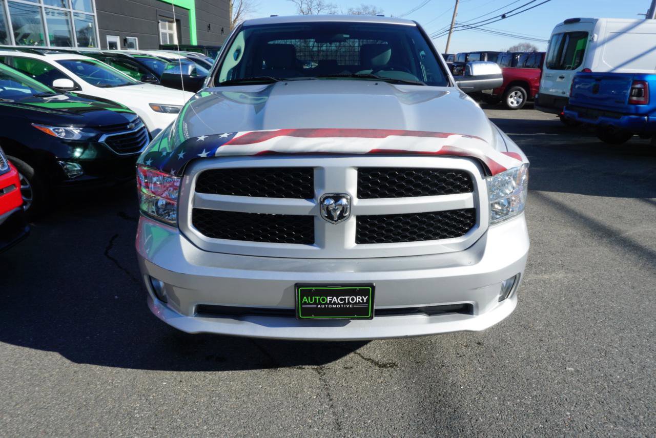 Used 2019 RAM 1500 Express AWD/4WD image 2