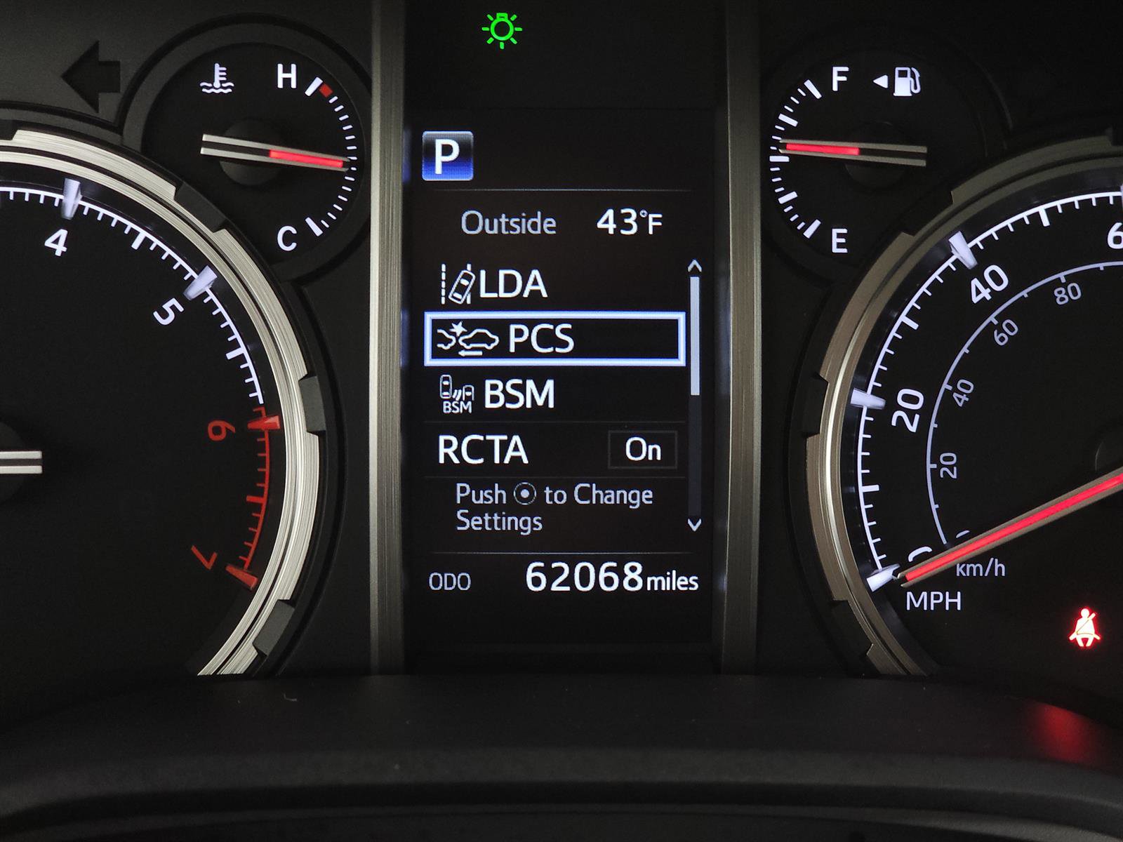 Used 2024 Toyota 4Runner Limited AWD/4WD image 22