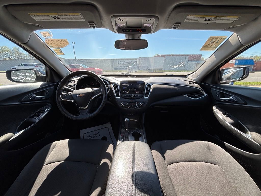 Used 2020 Chevrolet Malibu LT image 10