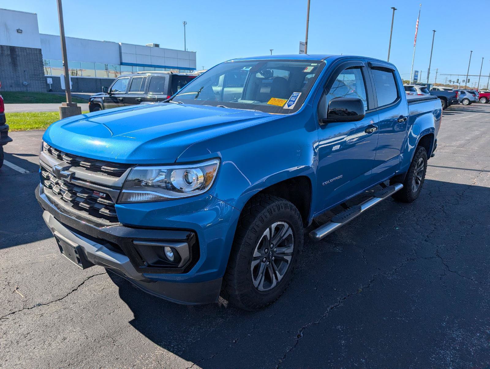 Used 2022 Chevrolet Colorado Z71 AWD/4WD image 4