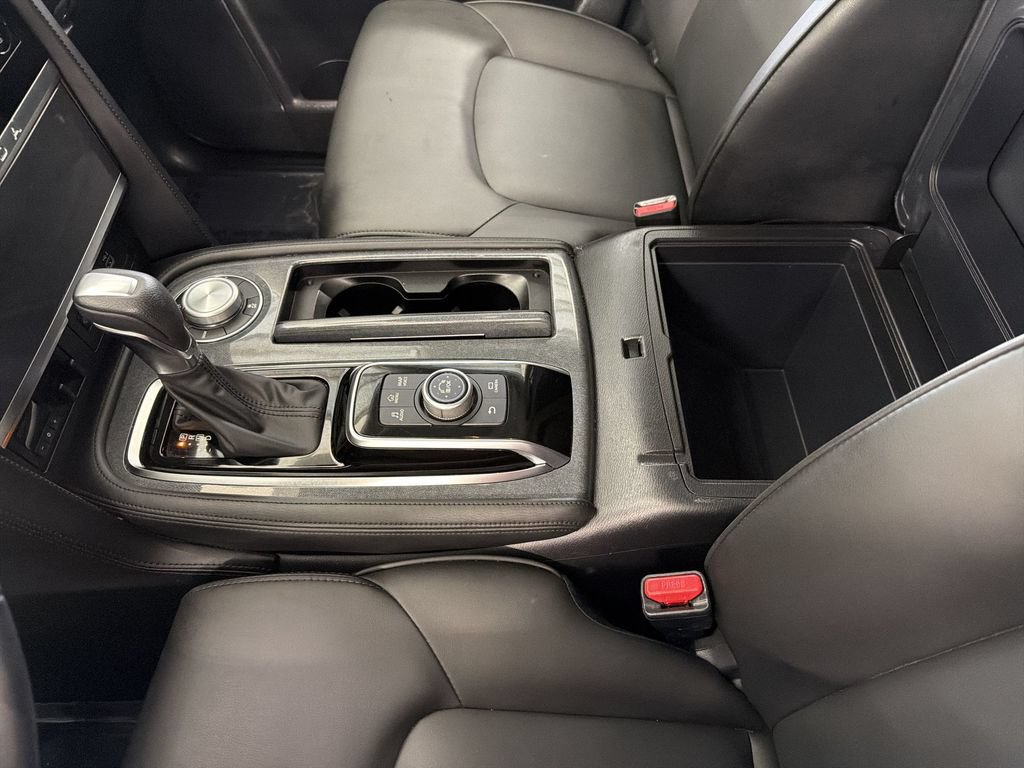 Certified 2024 Nissan Armada SV w/ Cargo Package AWD/4WD image 25