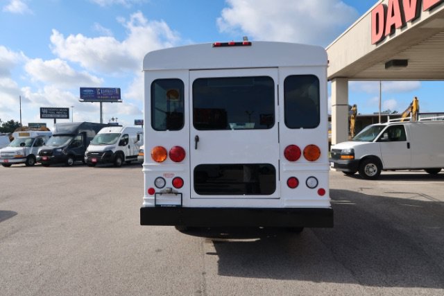Used 2007 Chevrolet Express 3500 w/ School Bus Package RWD image 5