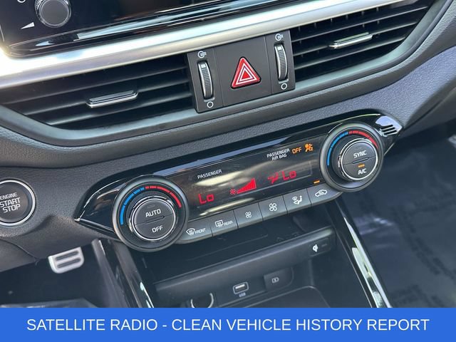 Used 2024 Kia Forte GT-Line w/ GT-Line Premium Package FWD image 7