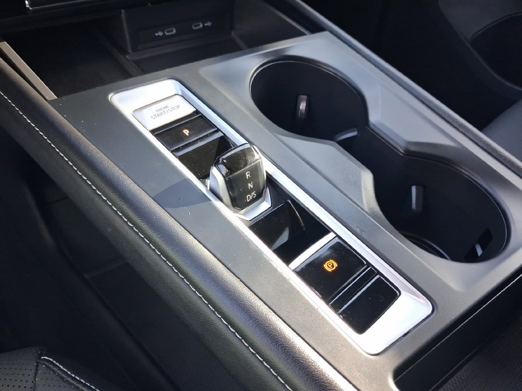 Used 2024 Volkswagen Atlas SE FWD image 21